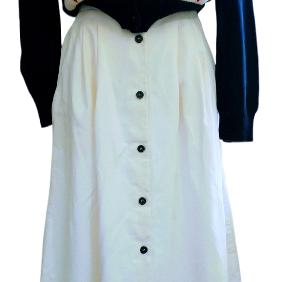 Jantzen Corduroy Women's Skirt - Picture 3 of 11